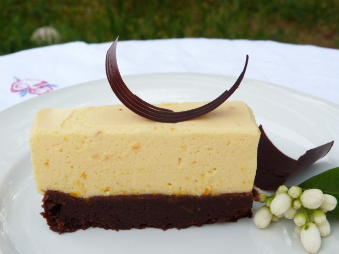 brownie amb mousse de taronja3