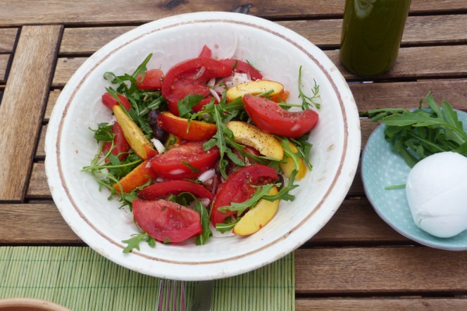 Ensalada tomàtiga-necta