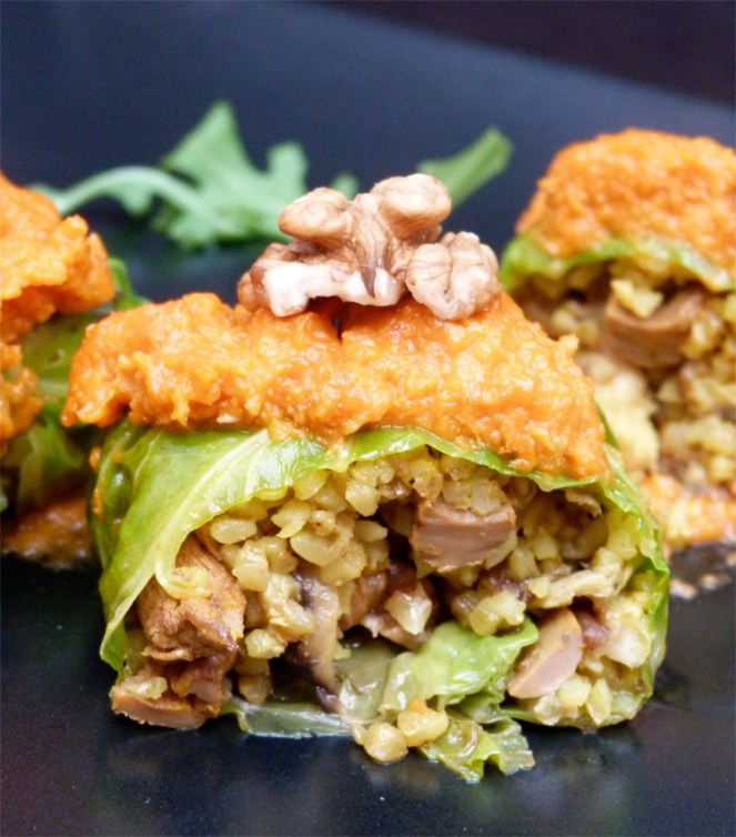 Farcellets de col amb búlgur i shitakes